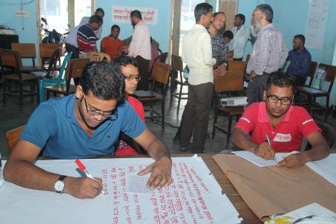 Escritura de guiones de video para el proyecto Blue Gold Bangladesh